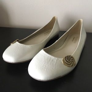 Talbots Leather Slip On Flat Shoes Size 8.5